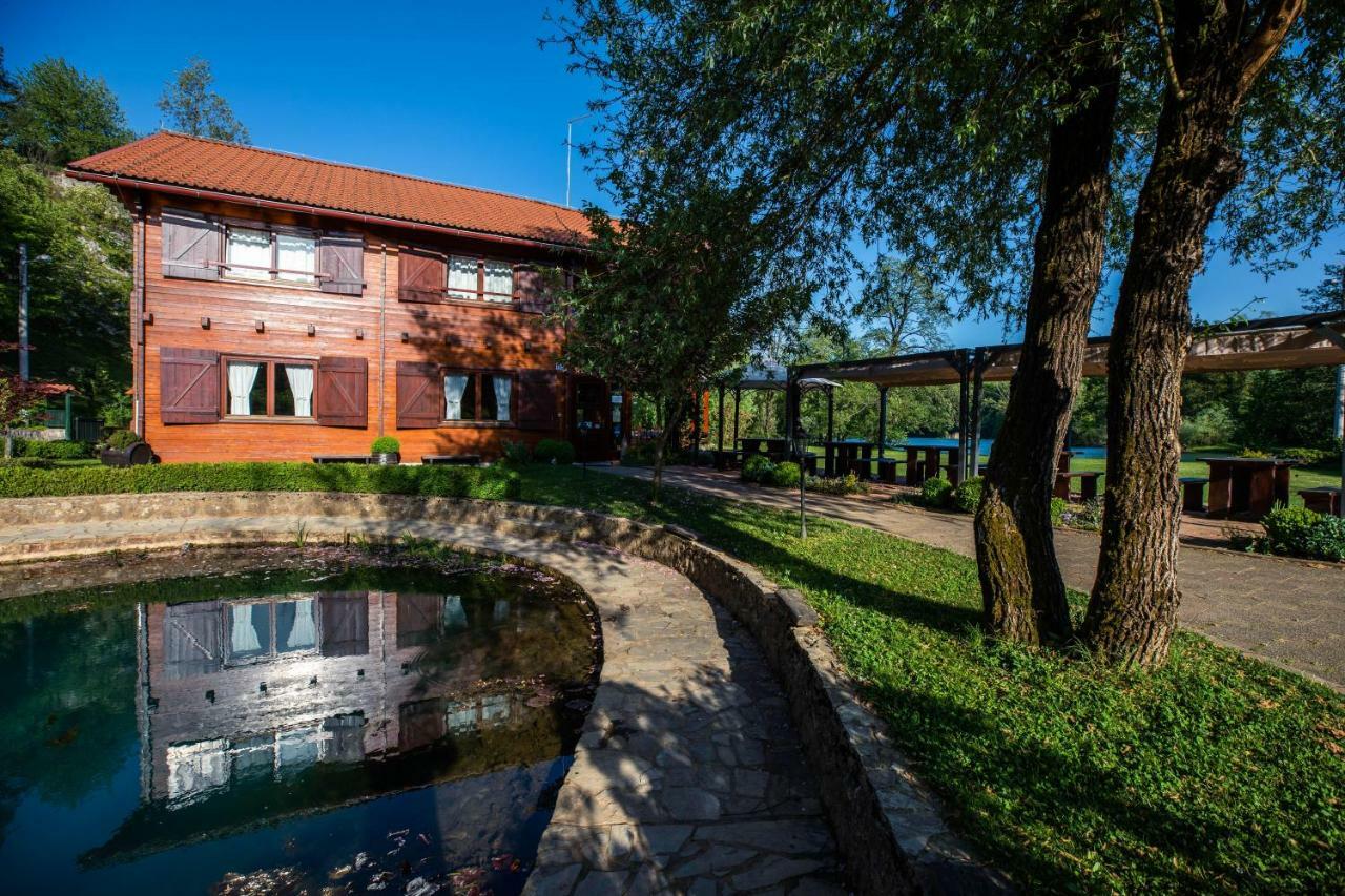 Apartment Mreznicka Kuca Дуга Реса Екстериор снимка